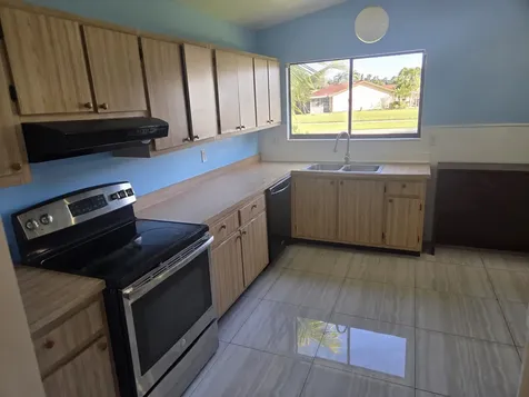 5 Fenwick Place Boynton Beach FL 33426
