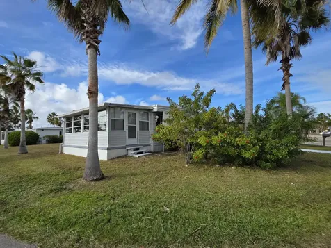 36 Grande Vista Way Port Saint Lucie FL 34952