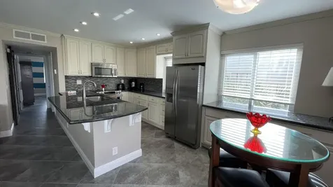 510 Flanders K Delray Beach FL 33484