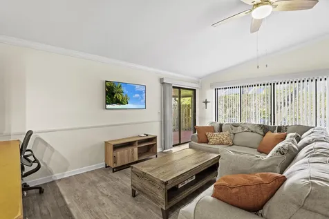 1089 Raintree Drive Palm Beach Gardens FL 33410