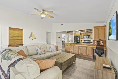 1089 Raintree Drive Palm Beach Gardens FL 33410