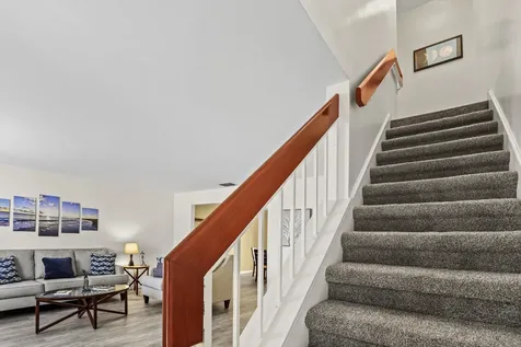 1089 Raintree Drive Palm Beach Gardens FL 33410