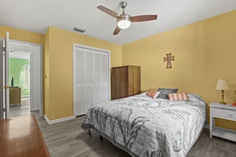 1089 Raintree Drive Palm Beach Gardens FL 33410