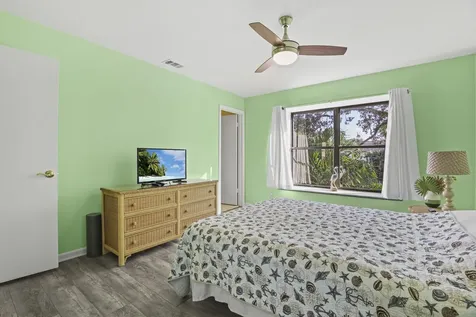 1089 Raintree Drive Palm Beach Gardens FL 33410