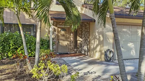 1089 Raintree Drive Palm Beach Gardens FL 33410