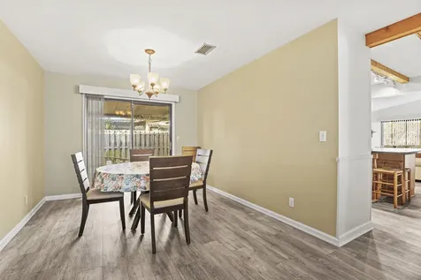 1089 Raintree Drive Palm Beach Gardens FL 33410