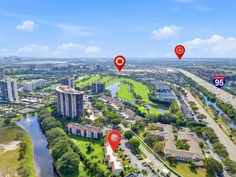 2520 Presidential Way West Palm Beach FL 33401