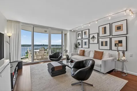 2295 S Ocean Boulevard Palm Beach FL 33480