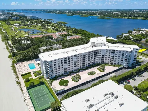 2295 S Ocean Boulevard Palm Beach FL 33480
