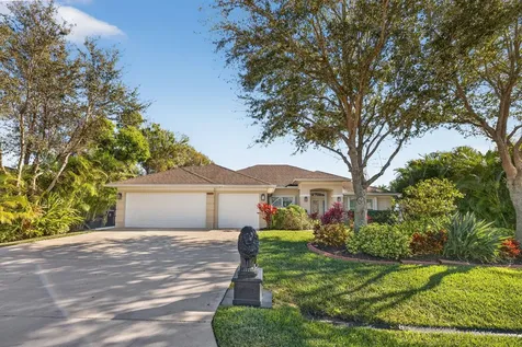 2425 Sw Dalpina Road Port Saint Lucie FL 34953