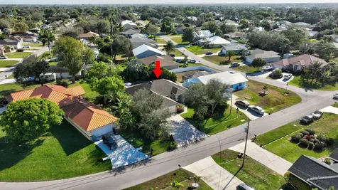 2425 Sw Dalpina Road Port Saint Lucie FL 34953