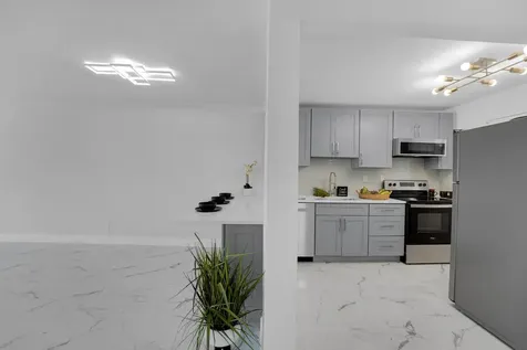 750 Ne Spanish River Boulevard Boca Raton FL 33431