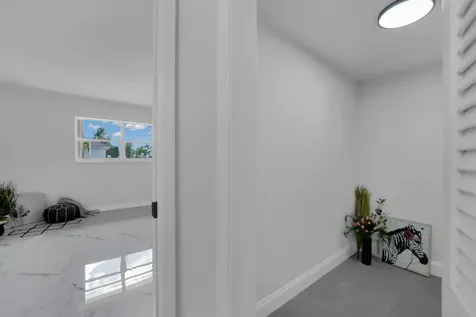 750 Ne Spanish River Boulevard Boca Raton FL 33431