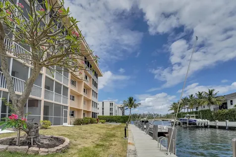 750 Ne Spanish River Boulevard Boca Raton FL 33431