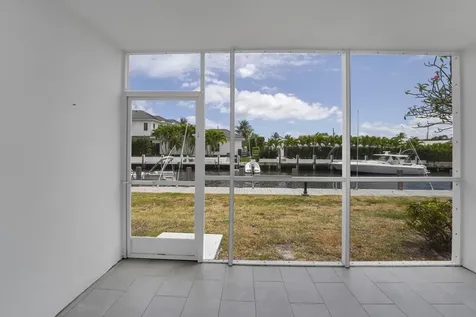 750 Ne Spanish River Boulevard Boca Raton FL 33431