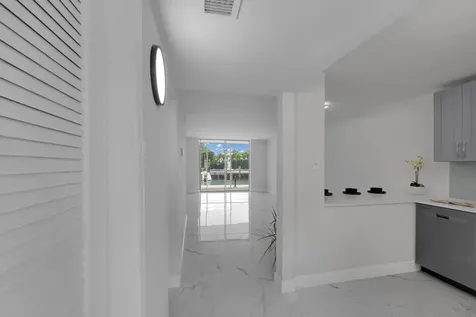 750 Ne Spanish River Boulevard Boca Raton FL 33431