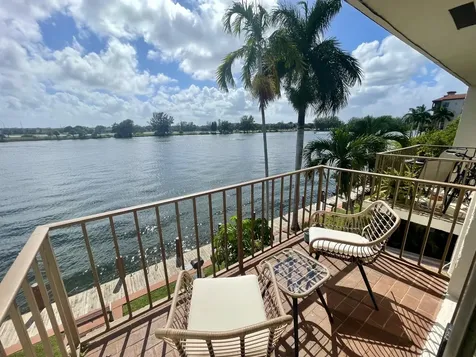 1100 Crystal Lake Drive Deerfield Beach FL 33064