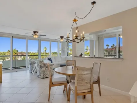 3554 Ocean Drive Vero Beach FL 32963