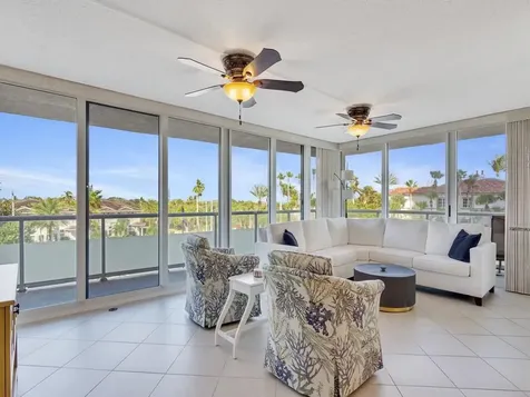 3554 Ocean Drive Vero Beach FL 32963