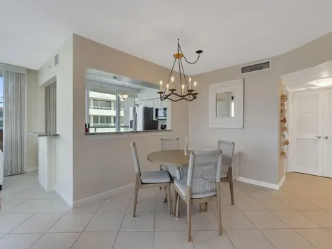 3554 Ocean Drive Vero Beach FL 32963