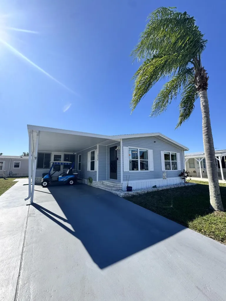 13953 Adelfa Avenue Fort Pierce FL 34951