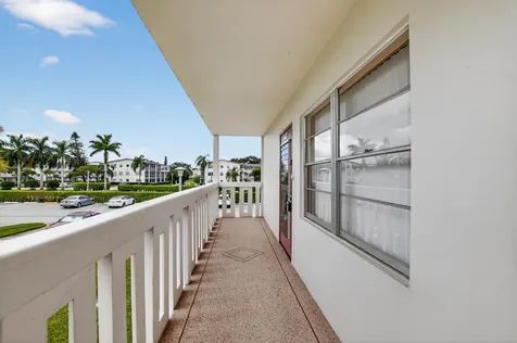 351 Fanshaw I Boca Raton FL 33434
