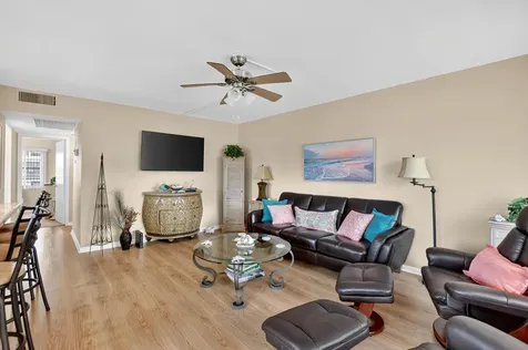 351 Fanshaw I Boca Raton FL 33434