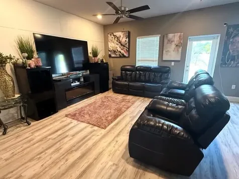 5436 Nw South Crisona Circle Port Saint Lucie FL 34986