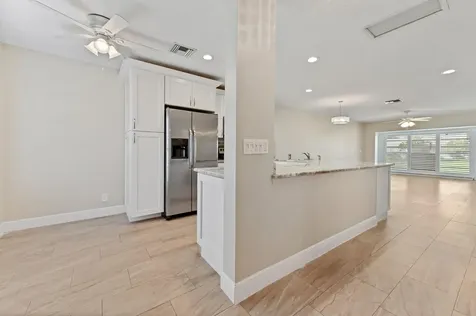 13745 Flora Place Delray Beach FL 33484