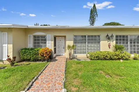 13745 Flora Place Delray Beach FL 33484