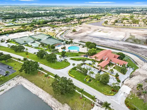 13745 Flora Place Delray Beach FL 33484