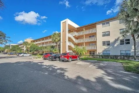 2302 Lucaya Lane Coconut Creek FL 33067