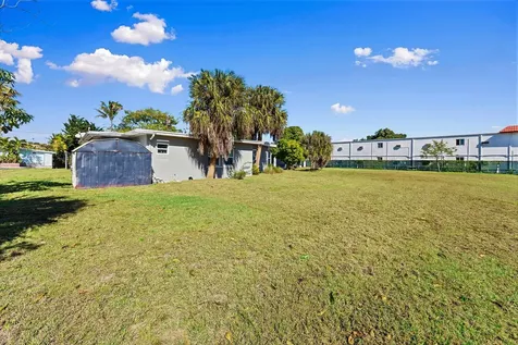 507 Gardenia Avenue Fort Pierce FL 34982