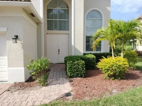 5671 Sunberry Circle Fort Pierce FL 34951