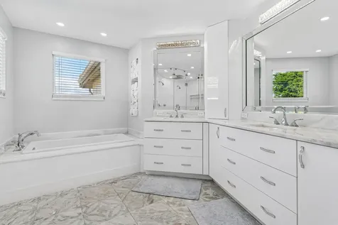 5183 Nw 25th Way Boca Raton FL 33496