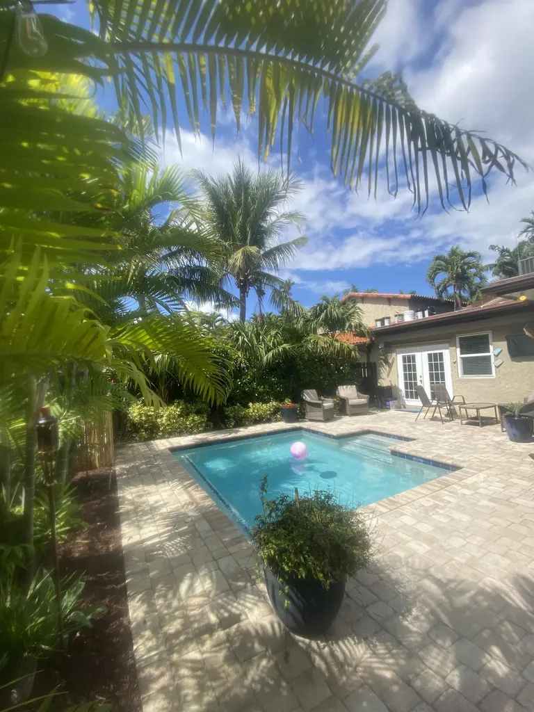1616 Adams Street Hollywood FL 33020