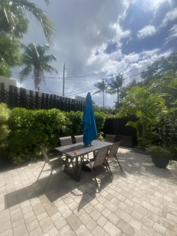 1616 Adams Street Hollywood FL 33020
