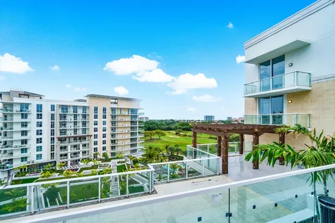 200 Se Mizner Boulevard Boca Raton FL 33432