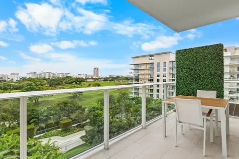200 Se Mizner Boulevard Boca Raton FL 33432