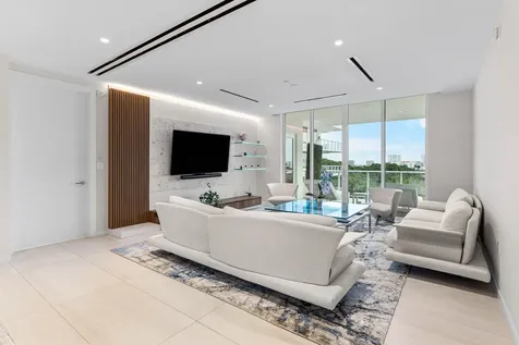 200 Se Mizner Boulevard Boca Raton FL 33432