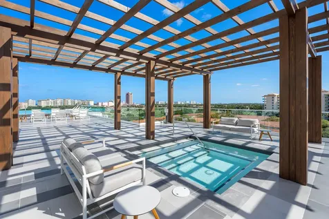 200 Se Mizner Boulevard Boca Raton FL 33432