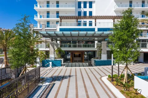 200 Se Mizner Boulevard Boca Raton FL 33432