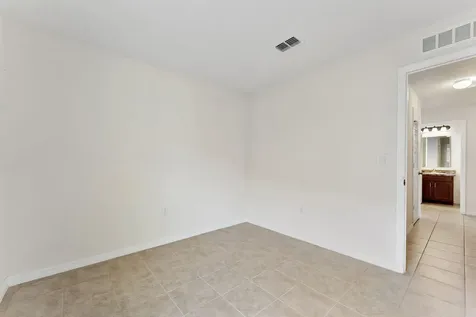 5330 Nw Pine Trail Circle Port Saint Lucie FL 34983