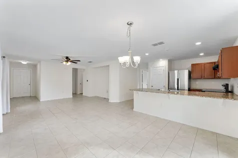 5330 Nw Pine Trail Circle Port Saint Lucie FL 34983