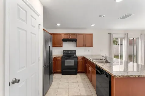 5330 Nw Pine Trail Circle Port Saint Lucie FL 34983