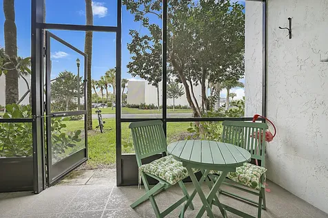 1605 S Us Highway 1 Jupiter FL 33477