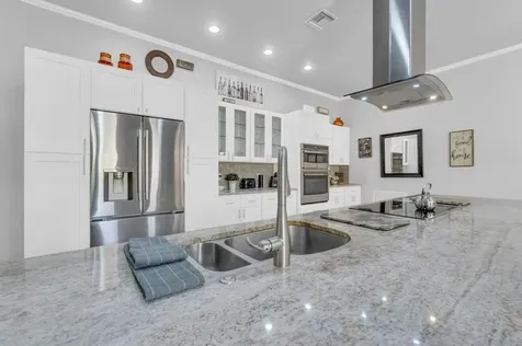 215 Citrus Trail Boynton Beach FL 33436