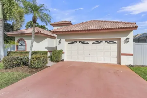 215 Citrus Trail Boynton Beach FL 33436