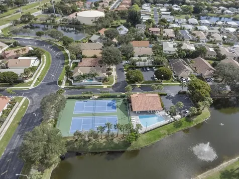 215 Citrus Trail Boynton Beach FL 33436