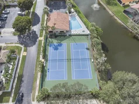 215 Citrus Trail Boynton Beach FL 33436